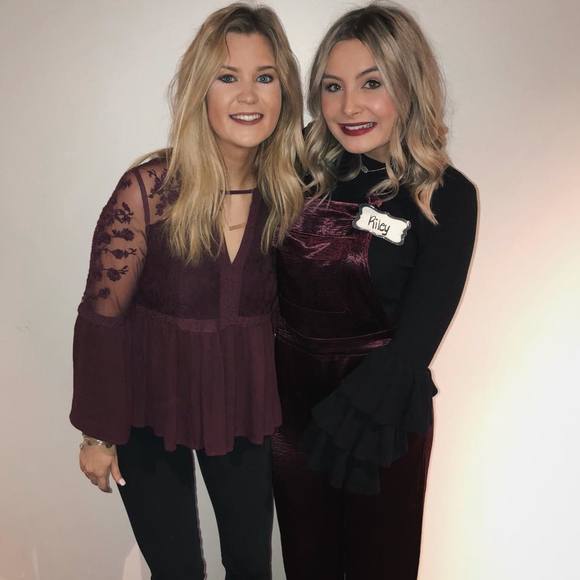 Meet your Posher, Lily - Picture 1 of 1